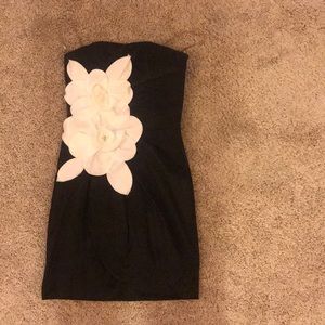 Strapless, black, floral, mini-dress!